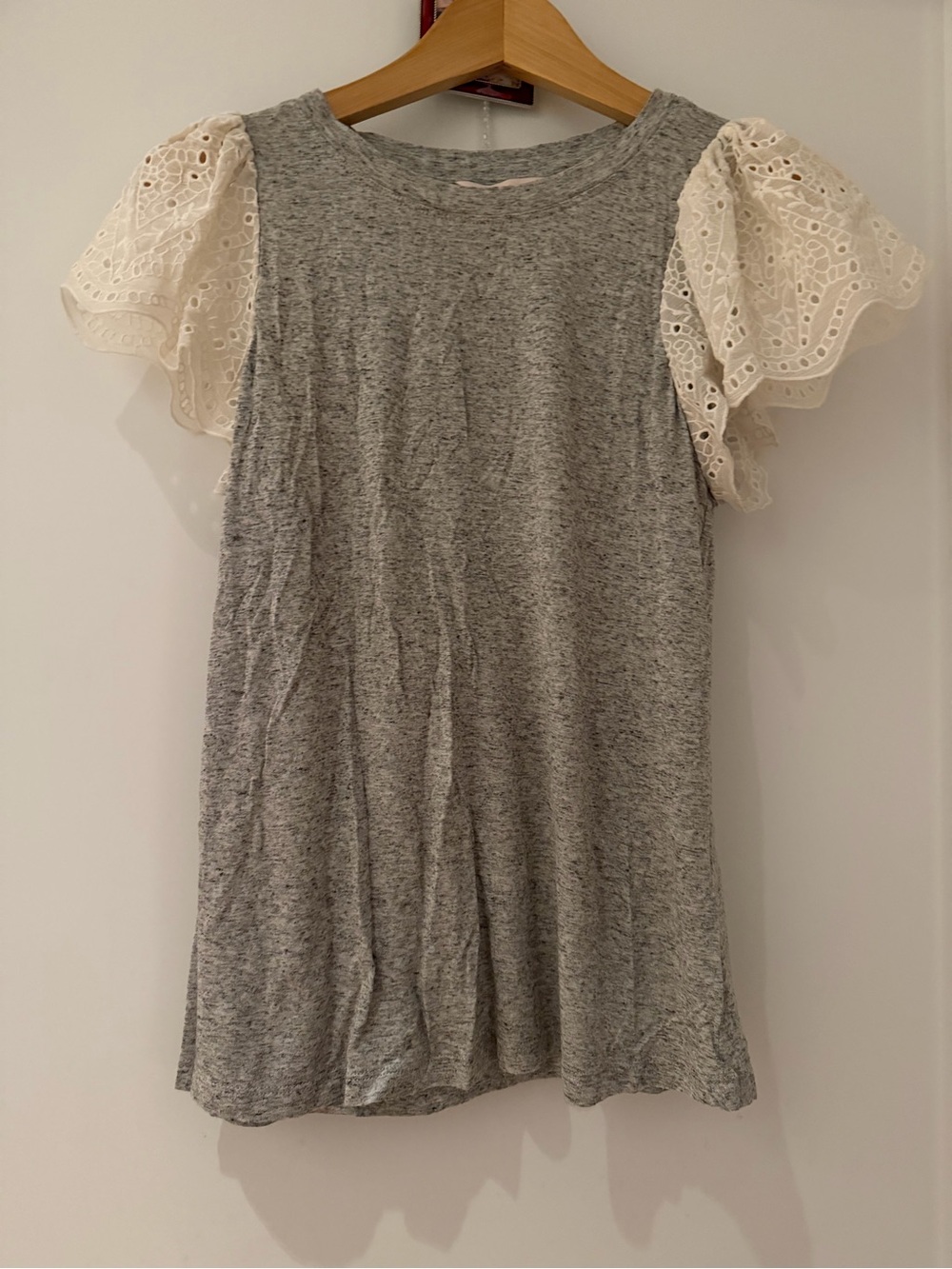 Rebecca Taylor Grey T- Shirt with Eyelet Puff Sleeves